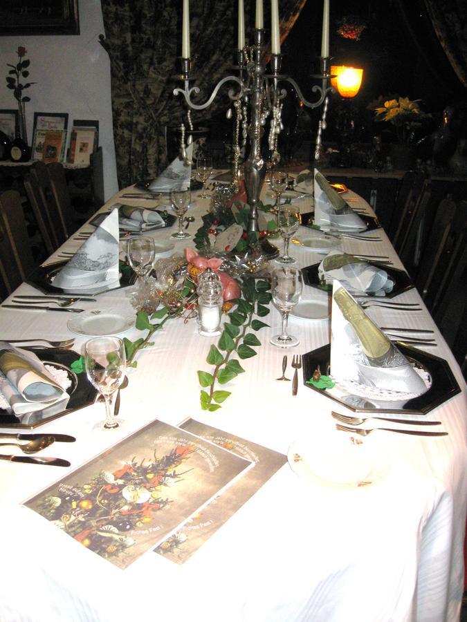 Hotel-Restaurant Lindenhof Kreuzwertheim Extérieur photo