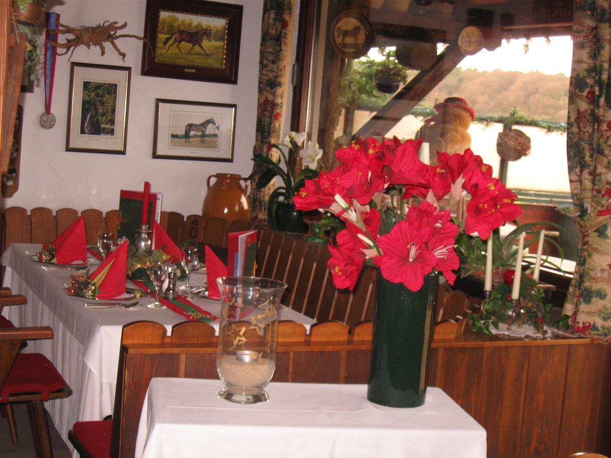 Hotel-Restaurant Lindenhof Kreuzwertheim Extérieur photo